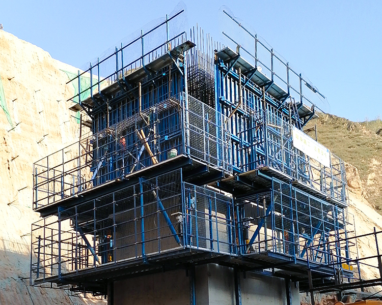 2_0001_1l4wxan7o8w5r347667undiic_0